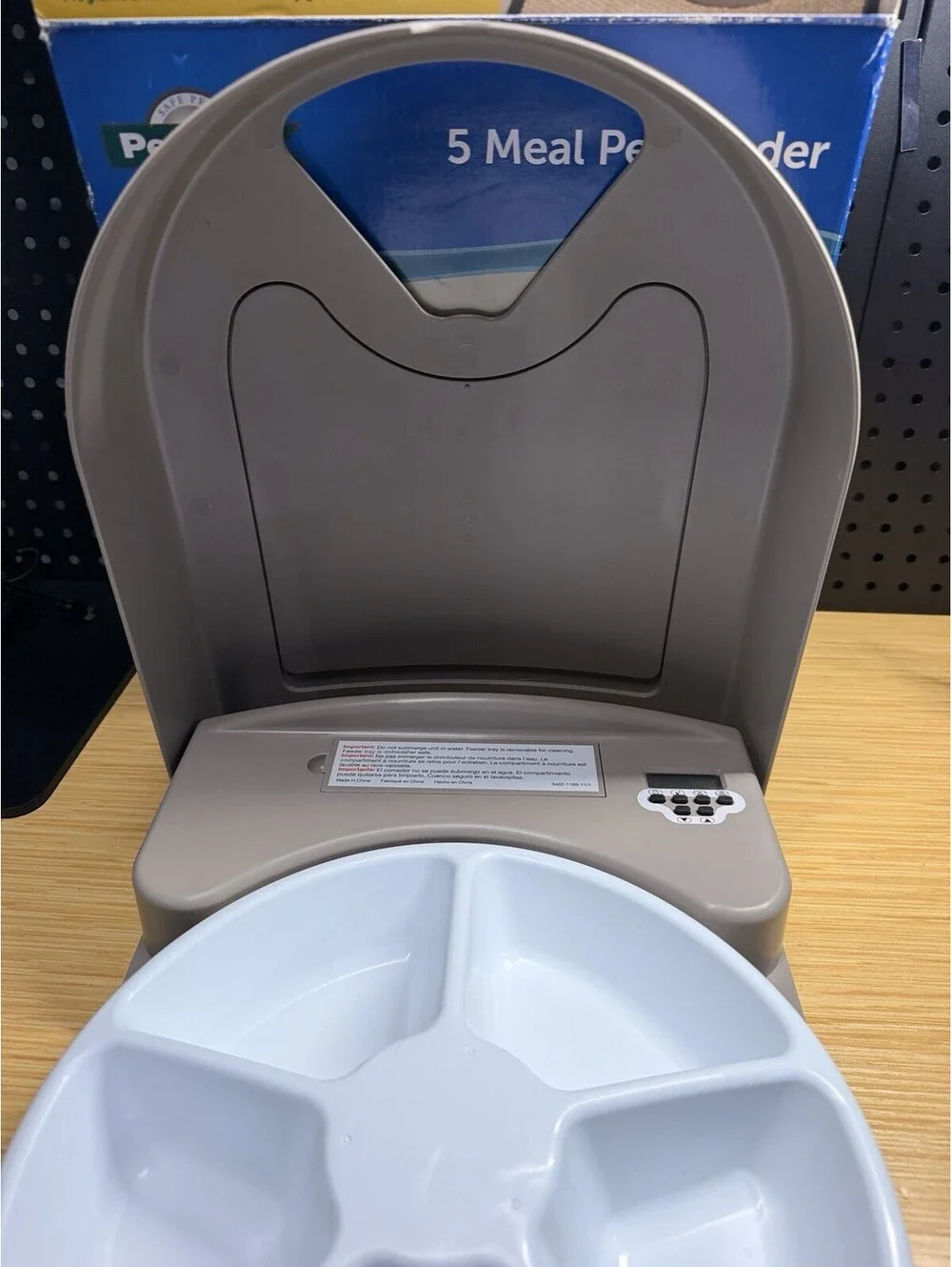 PetSafe 5 Meal Pet Feeder Automatic Feeder New Never used